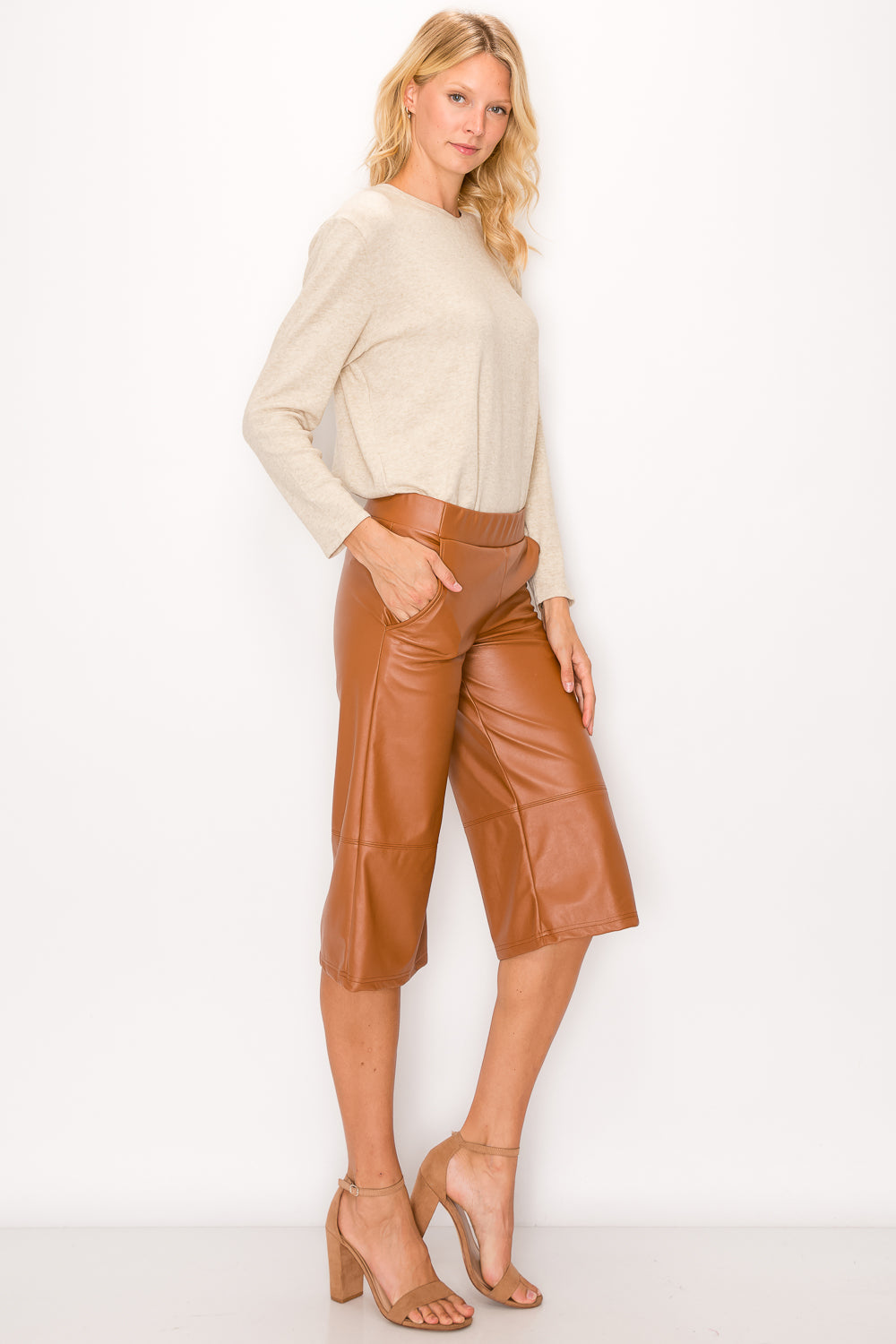 Women's Faux Leather Crop Pants